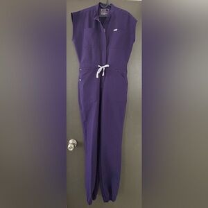 FIGS Rafaela Cargo Scrub Jumpsuit in Purple - Size Small